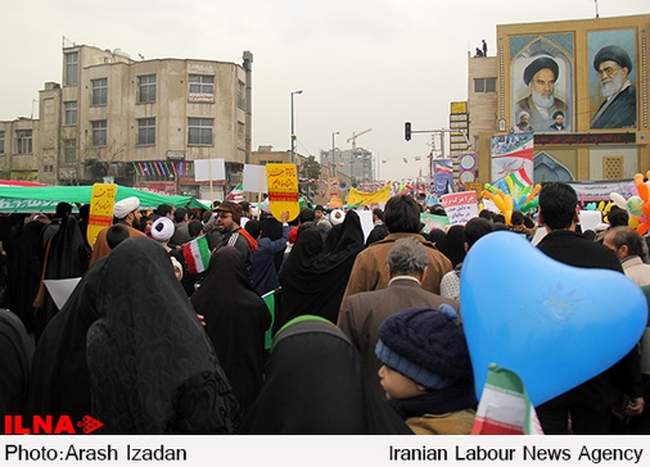 گزارش تصویری دوم از راهپیمایی ۲۲ بهمن در قم