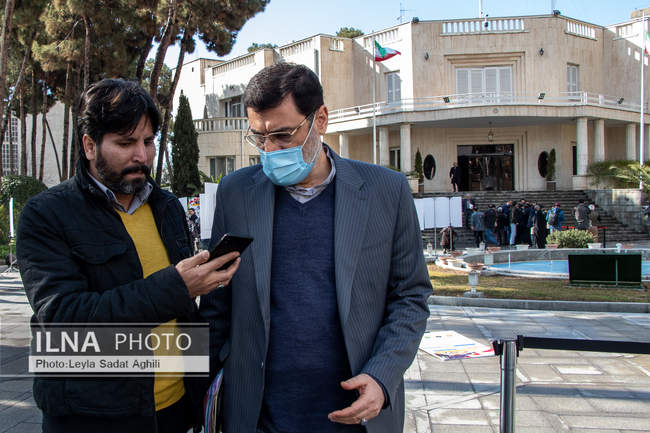 حاشیه جلسه هیات دولت - ۱۲ بهمن