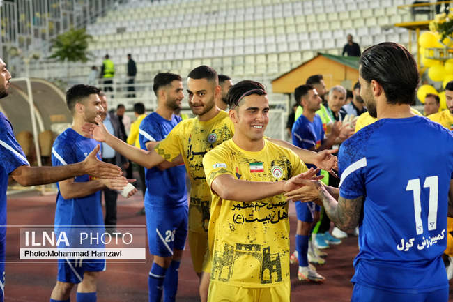 دیدارتیم های فوتبال فجرشهیدسپاسی و داماش گیلان