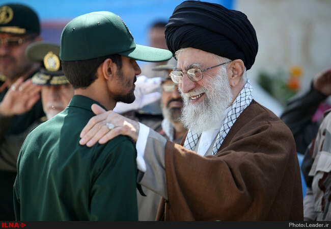 مراسم دانش‌آموختگی دانشجویان دانشگاه امام حسین(ع) با حضور فرمانده کل قوا