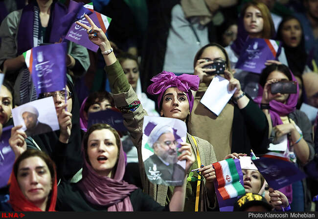 همایش سراسری زنان حامی حسن روحانی در ورزشگاه شیرودی-2