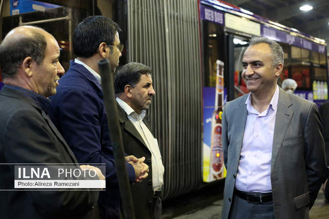 ضدعفونی اتوبوس های «بی آر تی» تهران