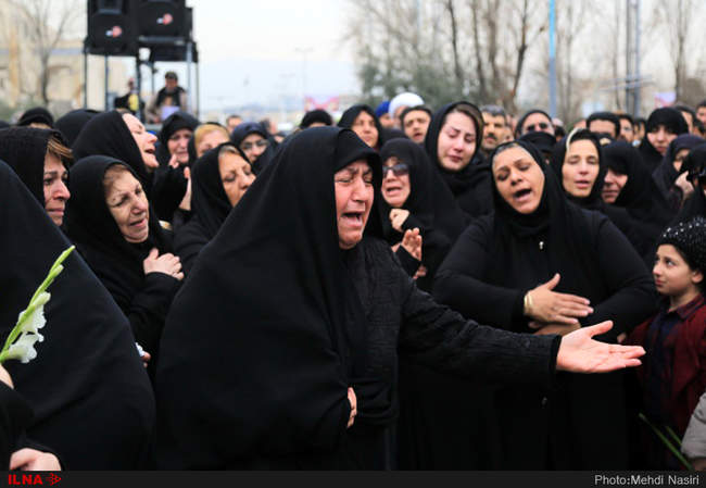 تشییع پیکر سه تن از شهدای کشتی سانچی  در مصلای تهران