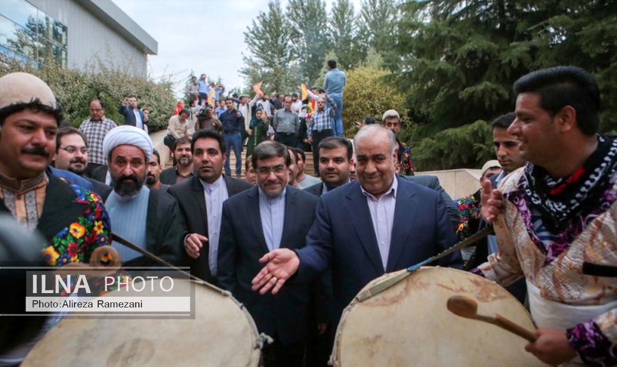آئین هفته فرهنگی و اقتصادی استان لرستان افتتاح شد