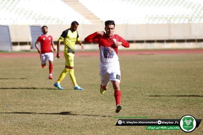 تصاویر/ دیدار فجرسپاسی و خیبر خرم آباد