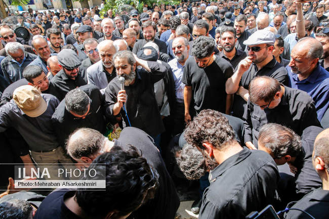 تشییع پیکر «احمد توکلی»