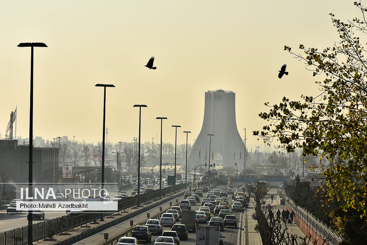 هوای ۲۰ ایستگاه تهران در شرایط ناسالم برای همه گروه‌ها