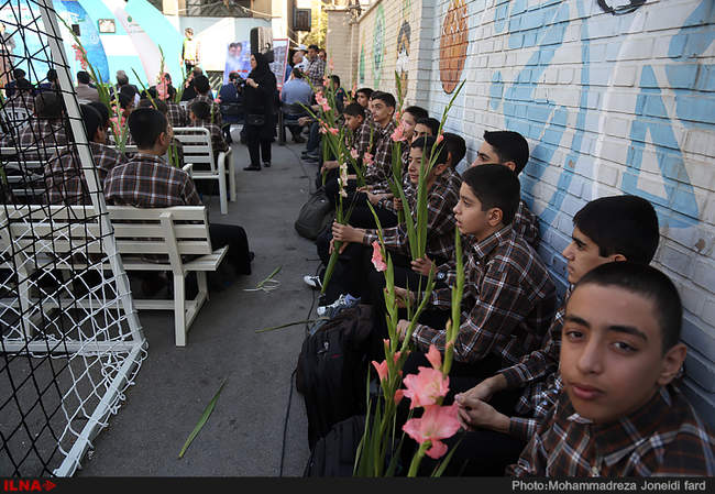 مراسم بازگشایی مدارس با حضور عارف