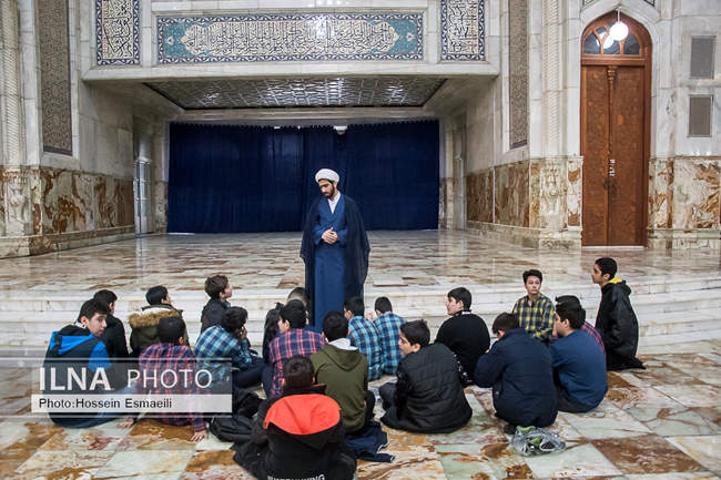 مراسم بزرگداشت 12 بهمن در حرم امام خمینی (س) 