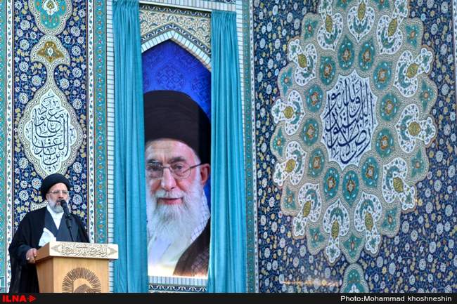 مراسم وداع با پیکر شهید حججی در حرم مطهر امام رضا (ع)

