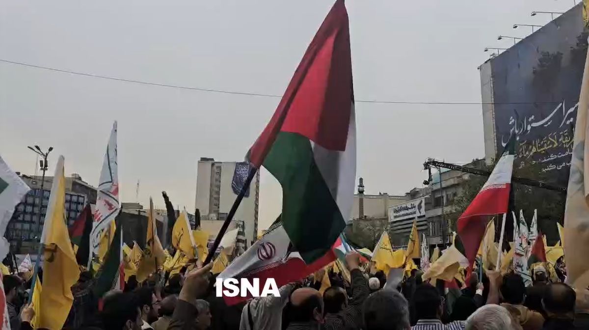 حضور گسترده مردم در راهپیمایی روز قدس تهران + فیلم