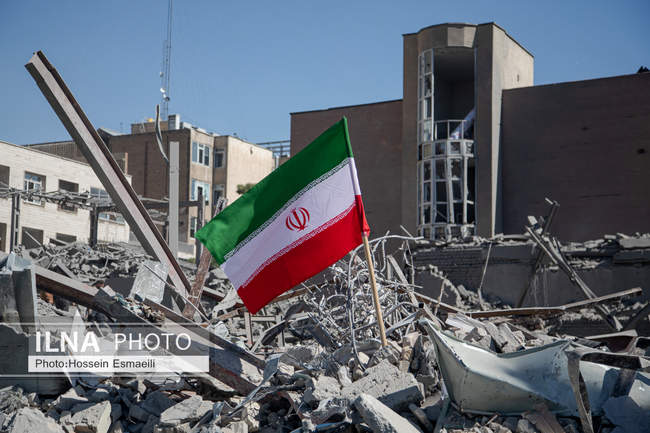 آثار حملات هوایی روز گذشته به شهر تهران