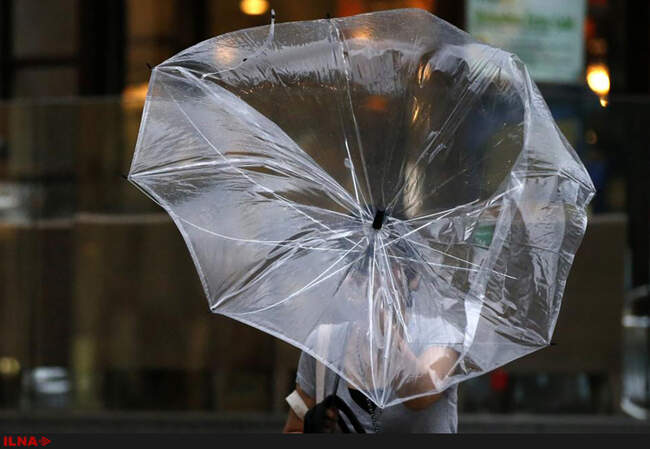 طبیعت ناآرام و جنگ چترها‎