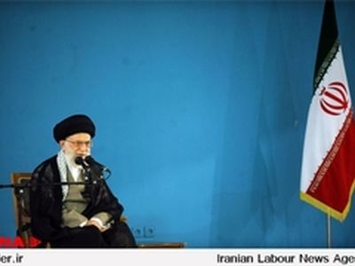 هر اقدامی در جهت اختلاف شیعه و سنی کمک به «امریکا، انگلیس خبیثو صهیونیزم» است