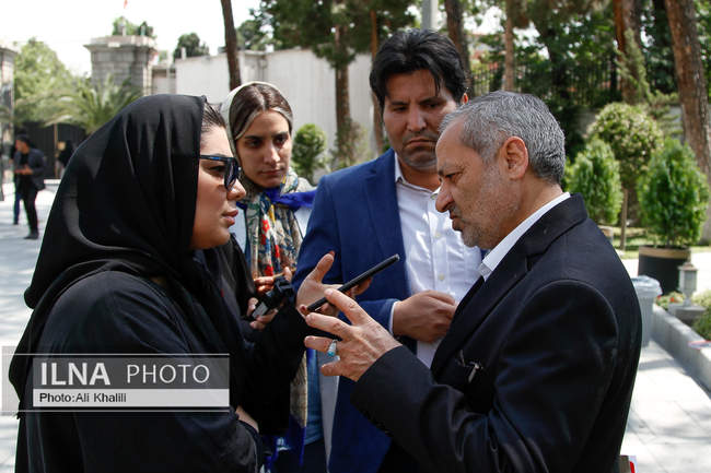 حاشیه جلسه هیات دولت - ۷ خرداد