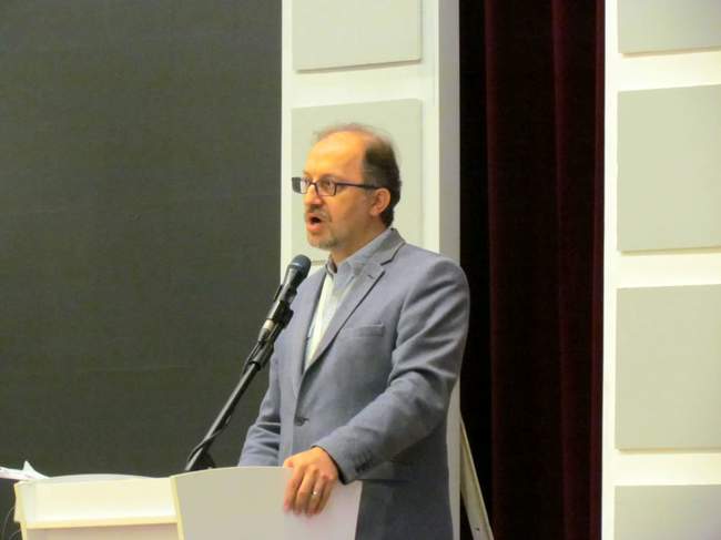 کنگره ملی سالیانه و کنگره بینالمللی پژوهشی علوم پزشکی کشور به کار خ