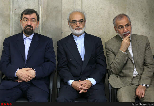دیدار مسئولان نظام و سفرای کشورهای اسلامی با رهبر انقلاب