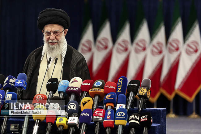 حضور رهبر معظم انقلاب در چهاردهمین دوره انتخابات ریاست جمهوری 