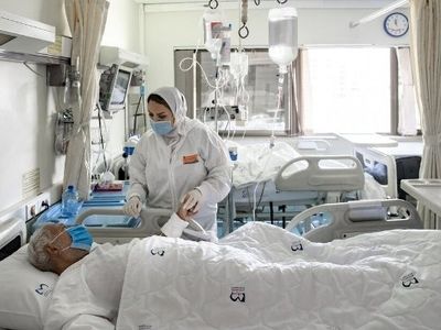 آمار فعلی بیماران کرونایی بستری در ۱۶ ماه اخیر بی‌سابقه است/ استفاده از ظرفیت سوله‌های بحران شهرداری/ خبرنگاران بین برکت و سینوفارم حق انتخاب دارند