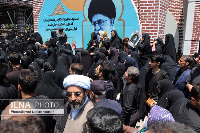 امام جمعه شهید تبریز در گلزار شهدا آرام گرفت