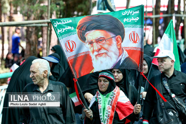 دومین روز مراسم وداع با رهبر شهید انقلاب در مصلای تهران/ 10