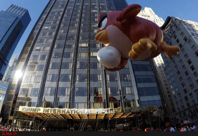 رژه عروسکها در روز شکر گزاری در آمریکا