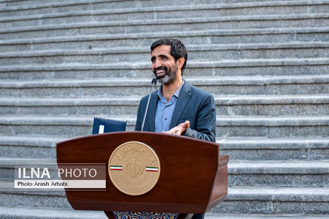  حاشیه جلسه هیات دولت