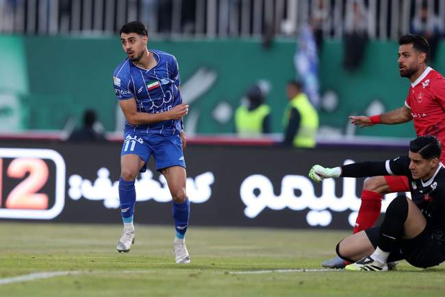 دیدار تیمهای استقلال تهران و پرسپولیس تهران