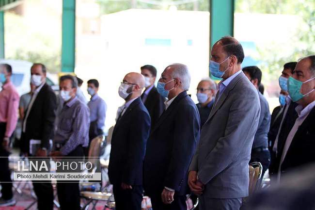 افتتاح نیروگاه انرژی خورشیدی و تالار 25 میدان میوه و تره بار اصفهان