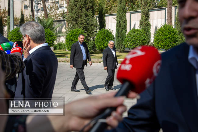 حاشیه جلسه هیات دولت - ۲۳ مهر