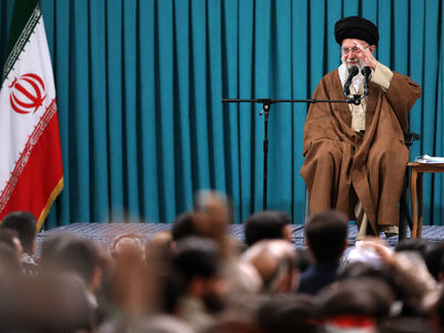 بسیجی اعتراض خود را با هنجارشکنی بیان نمی‌کند/ نظر جمهوری اسلامی به دریا ریختن کسی نیست