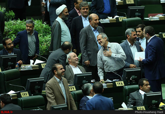 انتخابات هیات رئیسه دهمین دوره مجلس شورای اسلامی