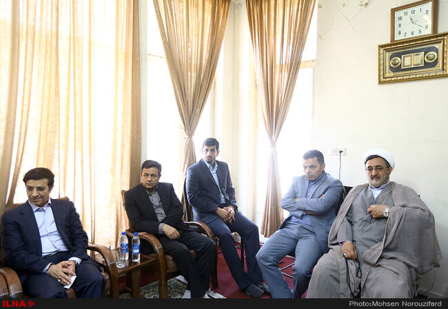 نشست مشترک رئیس مجلس با استاندار وشهردار قم