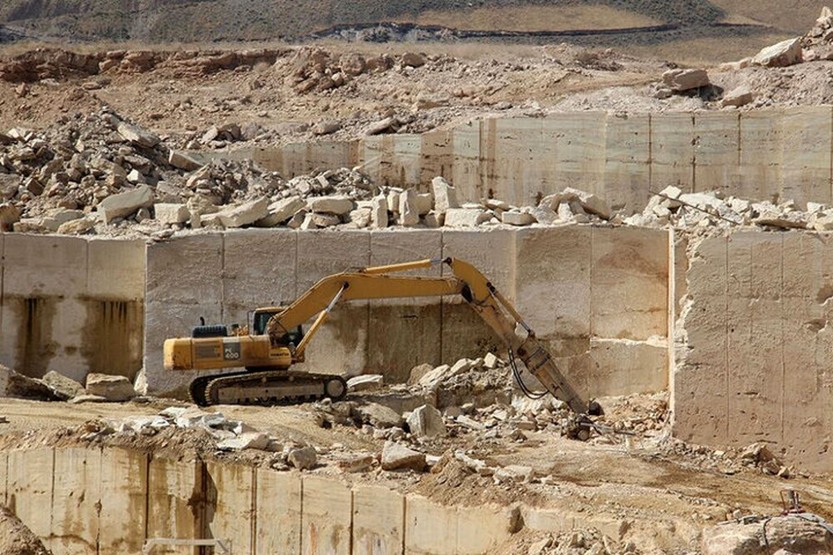 معادن کرمانشاه ۶ میلیارد تن ذخیره دارد
