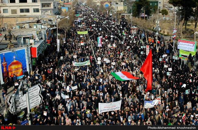 راهپیمایی مردم در محکومیت اغتشاشات اخیر - مشهد