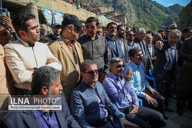 مراسم هزار دف در روستای پالنگان