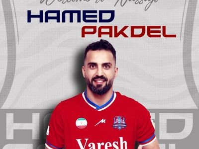 مهاجم پرسپولیسی به نساجی پیوست