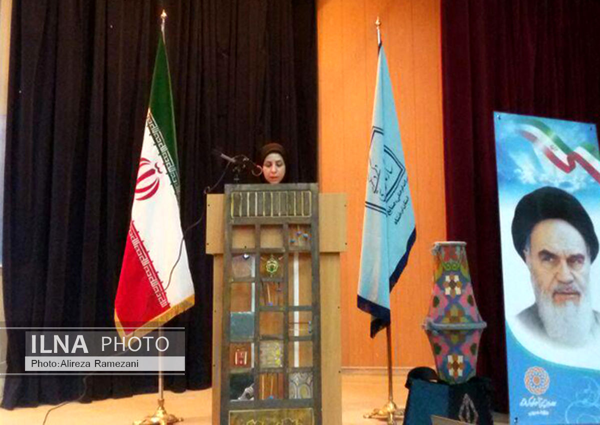 گردهمایی تشکیل "مجمع هنرمندان و صنعتگران صنایع دستی" استان