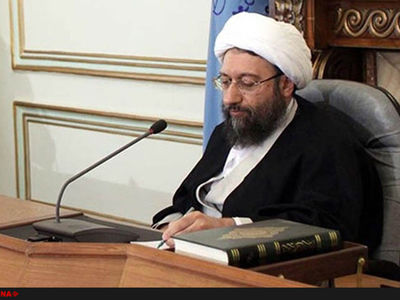 آیت‌الله آملی لاریجانی به علم‌الهدی و رییسی تسلیت گفت