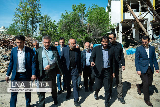 دیدار وزیر تعاون، کار و رفاه اجتماعی و دبیر کل خانه کارگر با کارگران �
