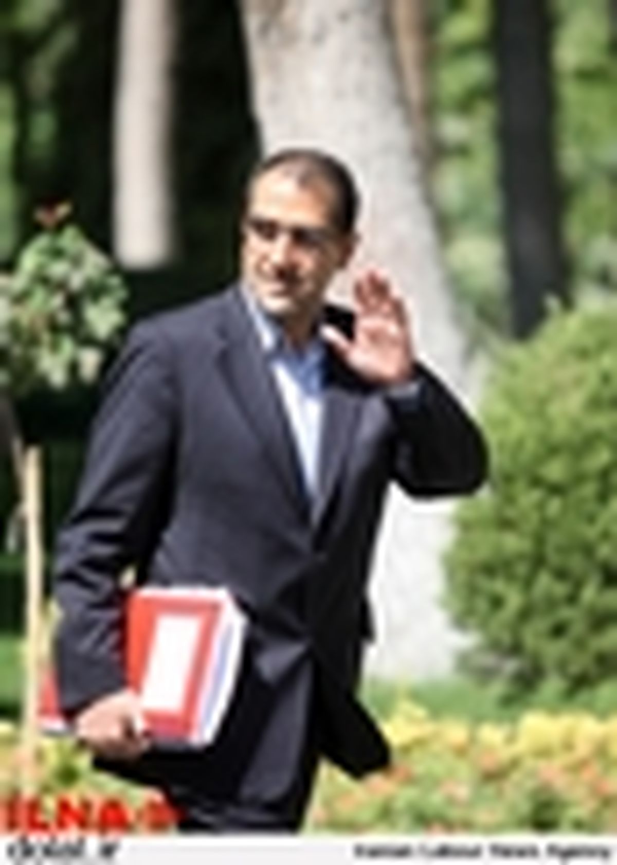 وزیر بهداشت، عازم ژاپن شد