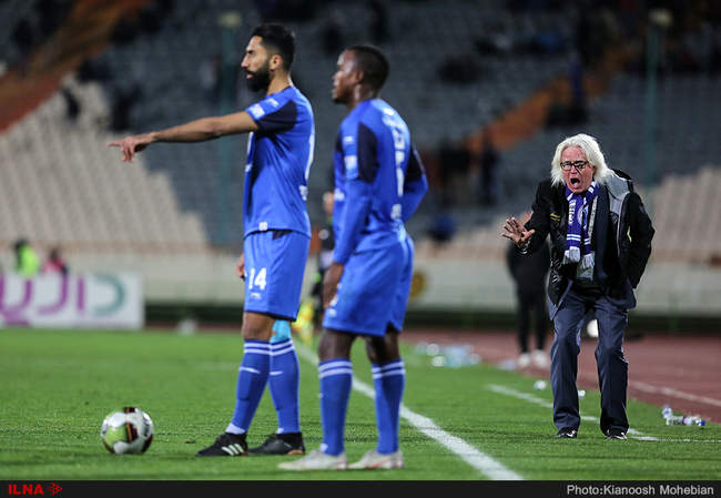 لیگ برتر فوتبال - دیدار استقلال تهران و نفت مسجد سلیمان