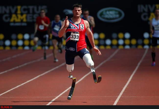 سربازان شکست ناپذیر