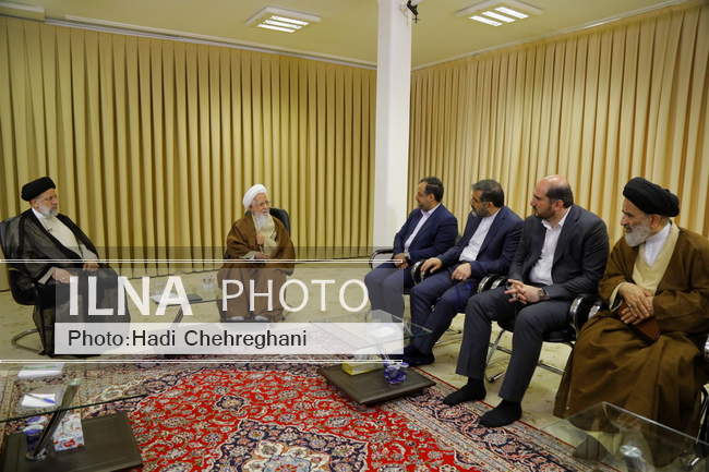 دیدار رئیس جمهور با جمعی از علما و اعضای جامعه مدرسین قم