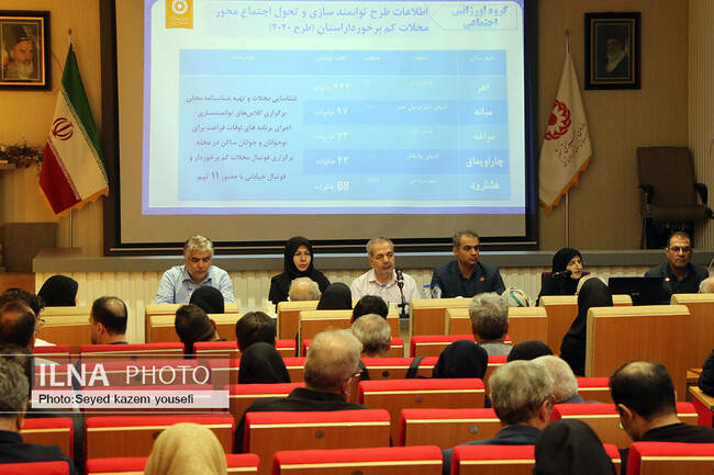 نشست خبری مدیرکل بهزیستی آذربایجان شرقی با اصحاب رسانه 