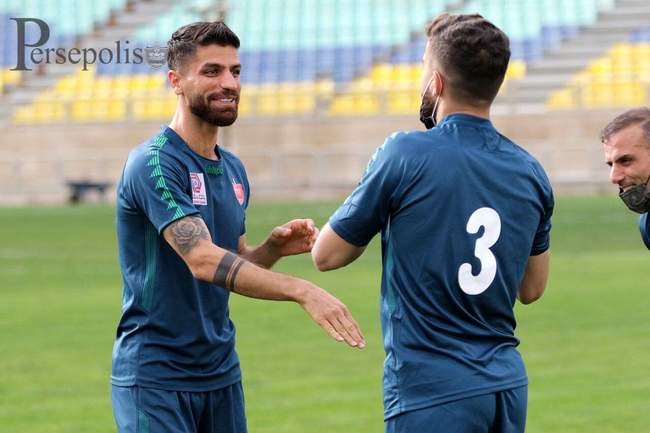 گزارش تصویری: اولین تمرین شاگردان گل محمدی در سال ١۴٠٠

