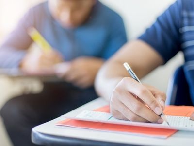 رقابت ۱۲ هزار نفر در آزمون دکتری تخصصی علوم پزشکی


