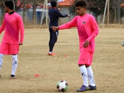 هافبک عراقی علیه پرسپولیس در مشهد