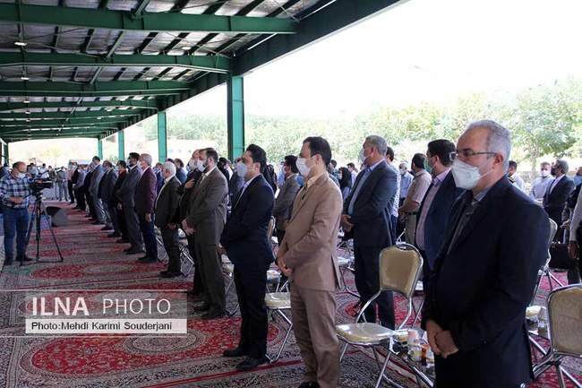 افتتاح نیروگاه انرژی خورشیدی و تالار 25 میدان میوه و تره بار اصفهان