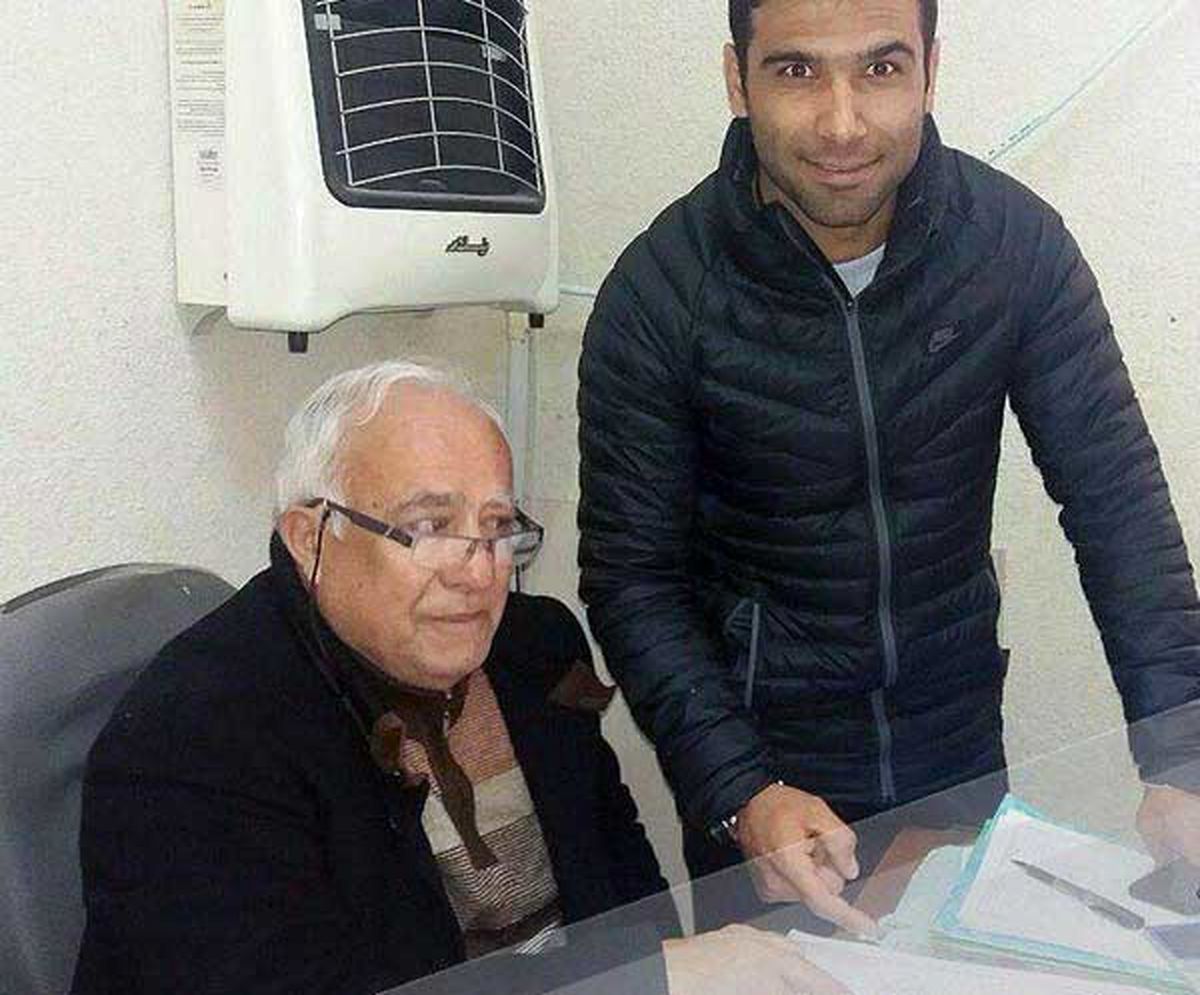بازیکن سابق استقلال سرمربی تیم دست دومی شد